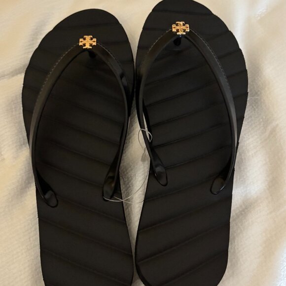 Tory Burch Kira Padded Flip Flops - Picture 4 of 12
